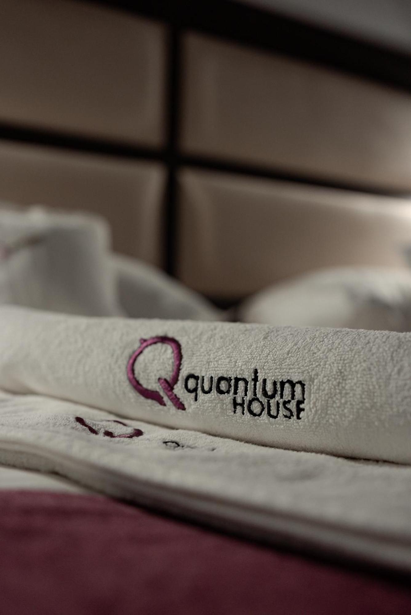 Quantum House 호텔 바틀돌니 외부 사진